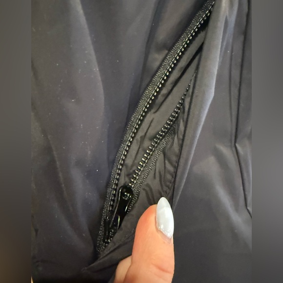 Women's Black DOWN Filled Ski Jacket NWT - Picture 6 of 15